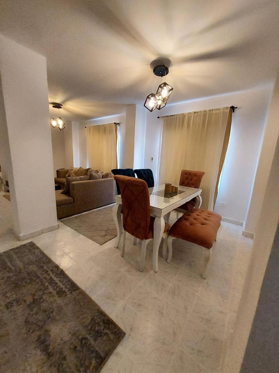 Elrehab Apartment Cairo